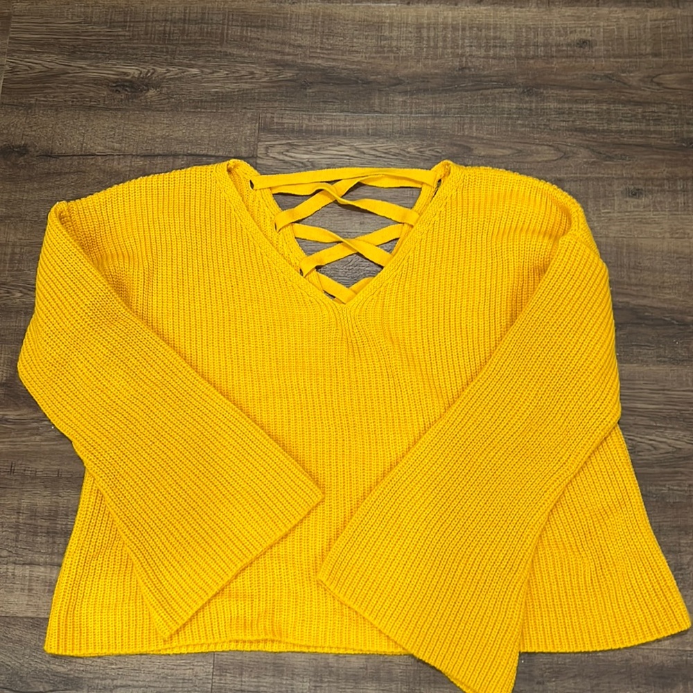 Top shop bell sleeve cropped sweater with bell sleeve